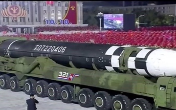الصورة: الصورة: بسبب صواريخها العابرة للقارات.. واشنطن ترغب في تشديد العقوبات على كوريا الشمالية