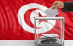 الصورة: الصورة: سعيد يدعو التونسيين للاستفتاء على دستور جديد في 25 يوليو