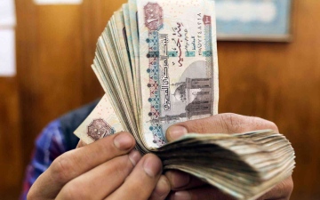 الصورة: الصورة: ارتفاع مفاجئ لسعر الدولار مقابل الجنيه المصري