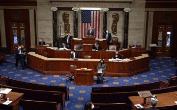 الصورة: الصورة: مجلس الشيوخ الأمريكي يقر مشروع قانون مراقبة الأسلحة