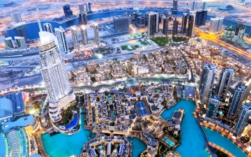 الصورة: الصورة: «أكسفورد إيكونومكس»: اقتصاد الإمارات يمر بمرحلة ملموسة من النمو والانتعاش