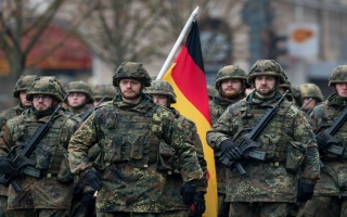 الصورة: الصورة: ألمانيا تعتزم بناء أكبر جيش تقليدي في أوروبا