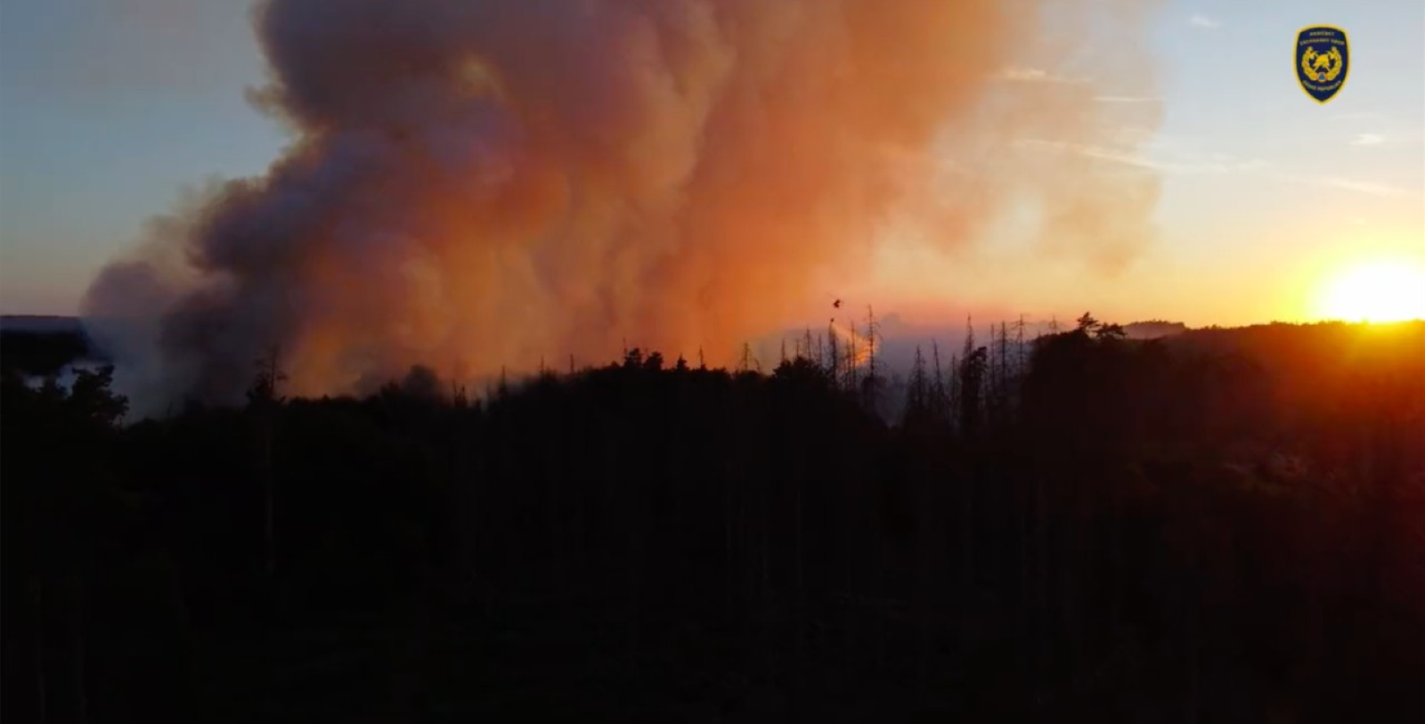 التشيك تكافح لإخماد حريق في حديقة وطنية - البيان الصحي