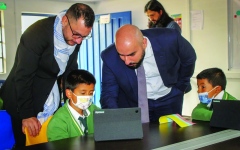 الصورة: الصورة: المدرسة الرقمية تفتتح أول مركز تعلم رقمي في كولومبيا