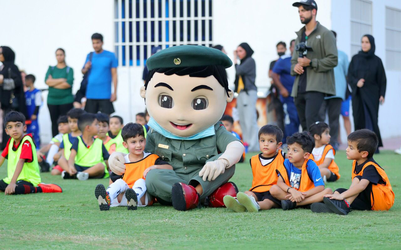 Dubai Police participates in the activities of “Summer Camps”