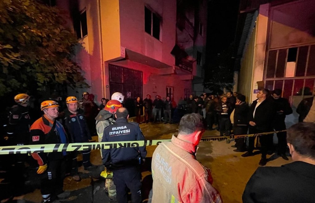 مقتل 8 أطفال وامرأة من اللاجئين السوريين في حريق منزل بتركيا