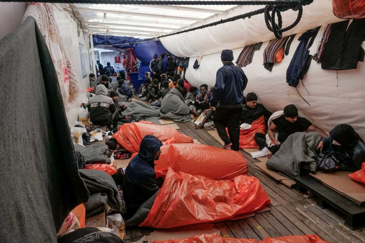 فرنسا تنتقد إيطاليا: رفض رسو سفينة إنقاذ المهاجرين «غير مقبول»