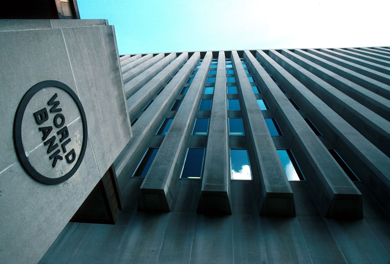 البنك الدولي يقر تمويلاً 500 مليون دولار لمصر