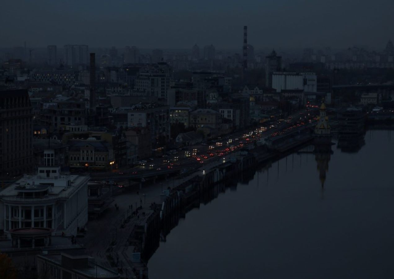 زيلينسكي: 9 ملايين أوكراني ما زالوا بدون كهرباء