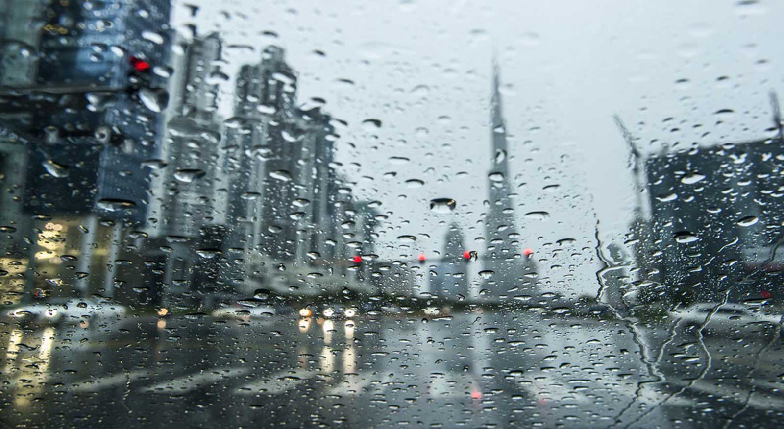 غداً.. توقعات بسقوط أمطار خفيفة على الإمارات
