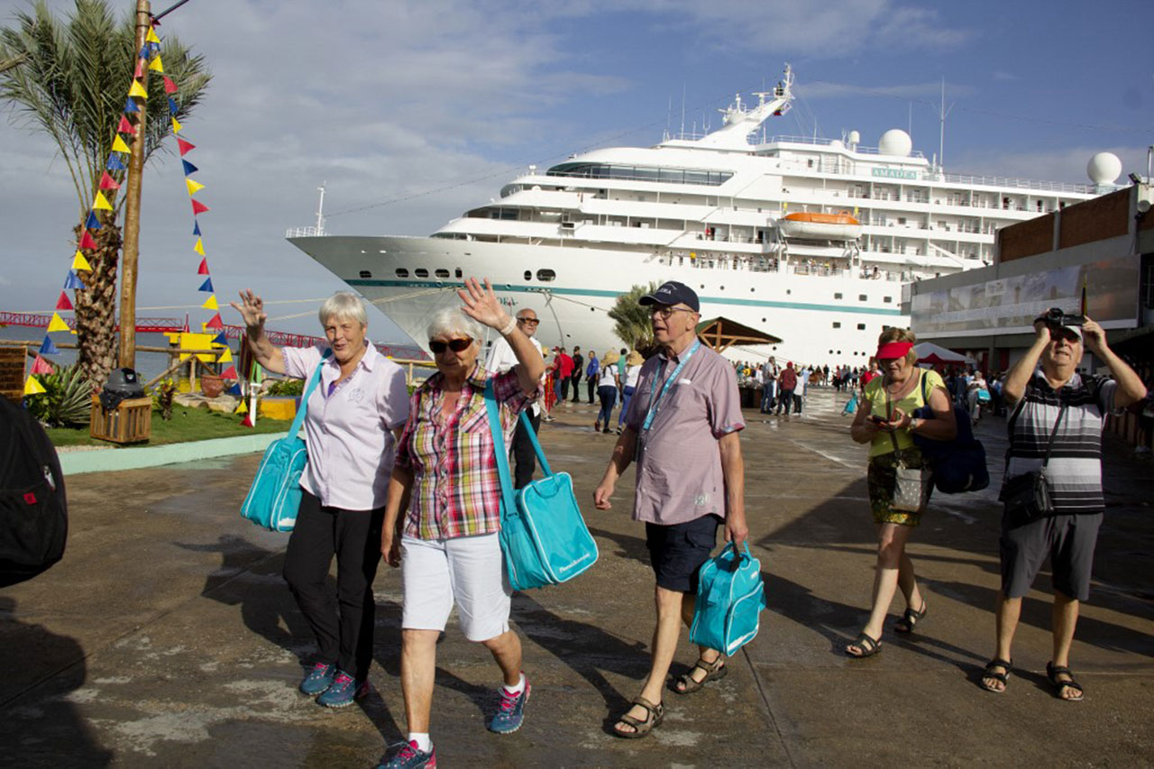 فنزويلا تستقبل أول سفينة سياحية أوروبية منذ 15 عاماً