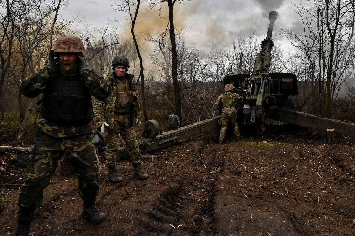 رغم وقف إطلاق نار أعلنته موسكو .. تواصل القصف على مدينة أوكرانية