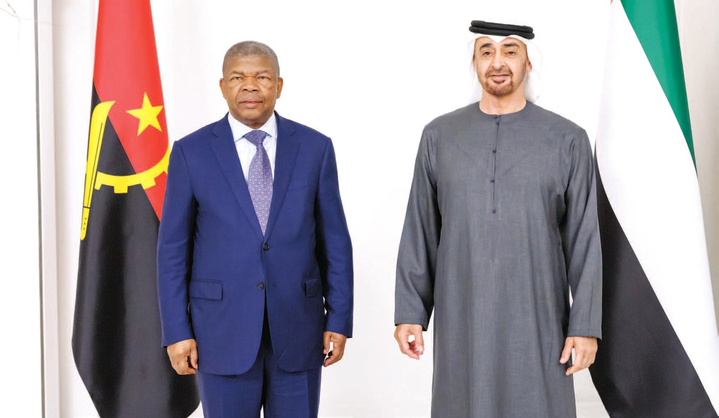 الصورة : محمد بن زايد ورئيس أنغولا