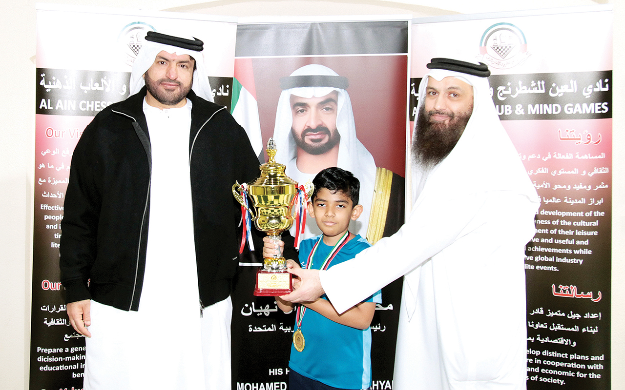 الصورة : هشام الطاهر وعبد الرحمن الزرعوني يتوجان الفائزين | البيان
