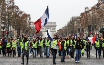 الصورة: الصورة: فرنسا.. احتجاحات ضد إصلاح نظام المعاشات
