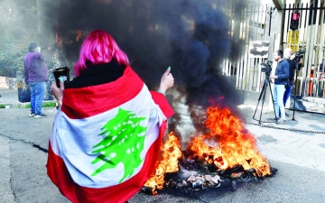 الصورة: الصورة: أمريكا تدعم رواتب الجيش والشرطة في لبنان