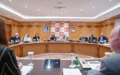 الصورة: الصورة: سلطان القاسمي يترأس اجتماع مجلس أمناء الجامعة الأمريكية في الشارقة