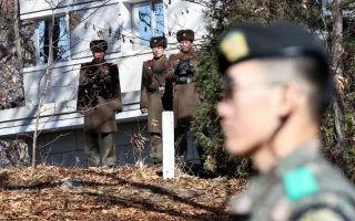 الصورة: الصورة: إطلاق نار بالخطأ على الحدود بين الكوريتين