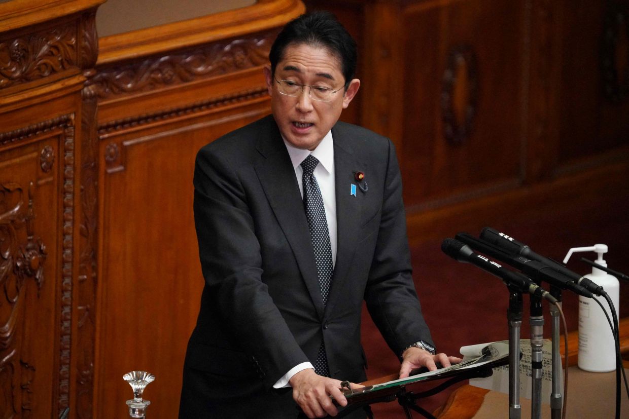 الحكومة اليابانية تدرس توقيت زيادة الضرائب بمرونة