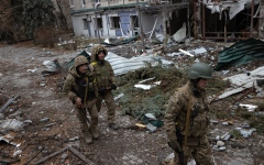 الصورة: الصورة: أوكرانيا: منع أكثر من 13 ألف شخص من الفرار منذ بدء الحرب