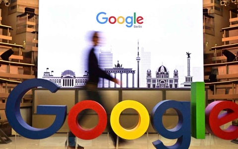 الصورة: الصورة: غوغل تعلن عن منافس لـ"شات جي.بي.تي"