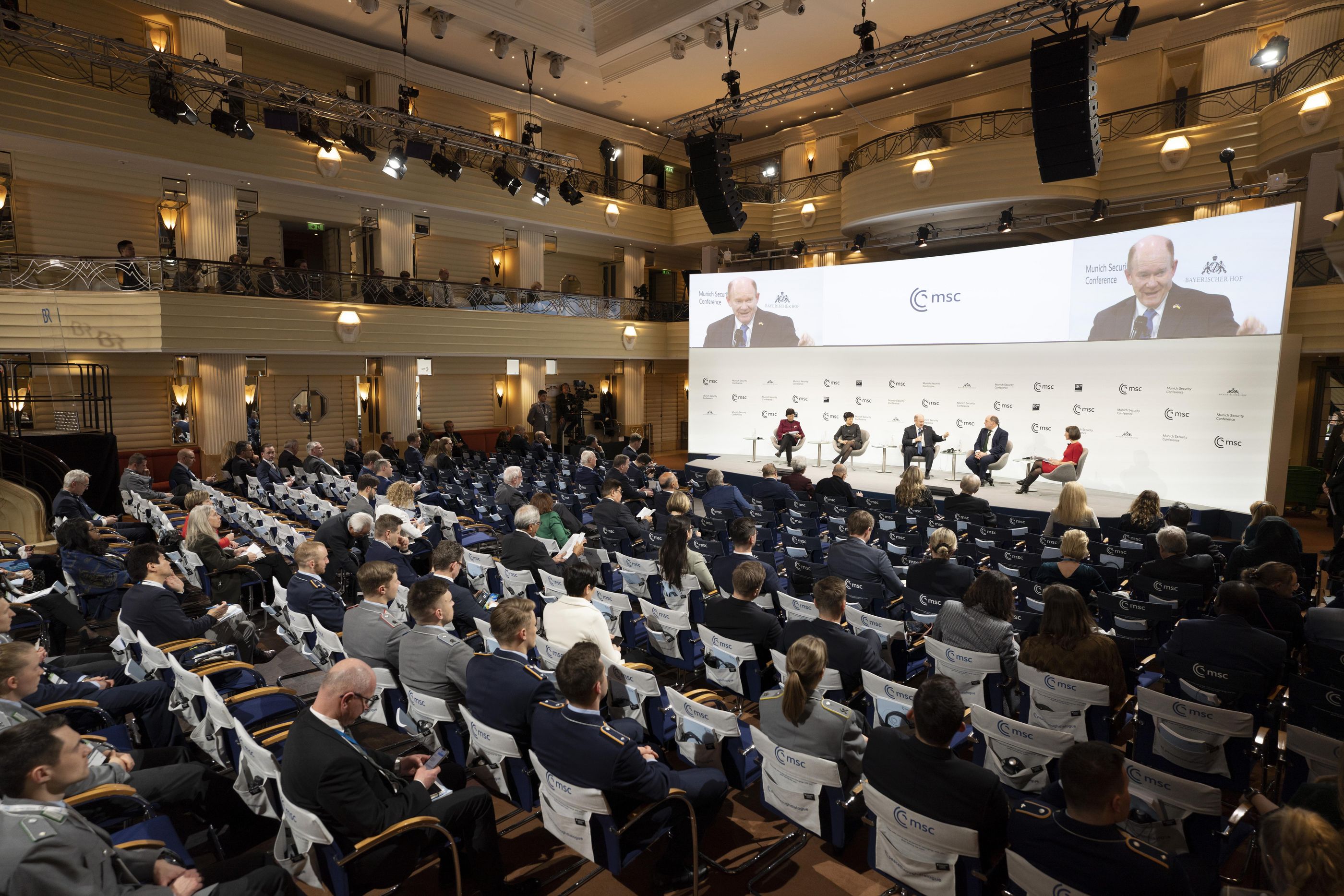 مؤتمر ميونيخ للأمن.. مساهمات نوعية في رصد تحولات النظام العالمي