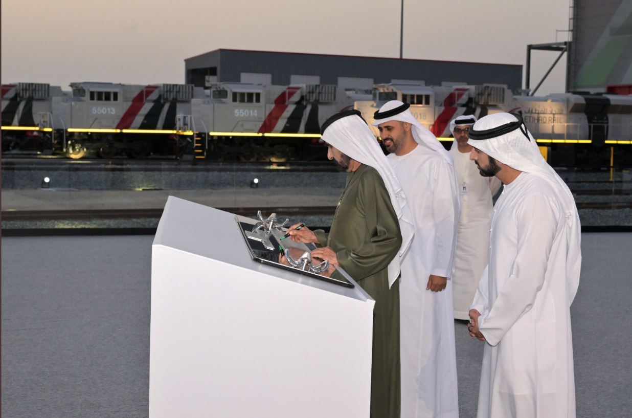 الإمارات تطلق بنجاح شبكة السكك الحديدية الوطنية