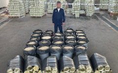 الصورة: الصورة: شرطة أبوظبي تضبط 4.5 ملايين حبة "كبتاجون" في معلبات غذائية