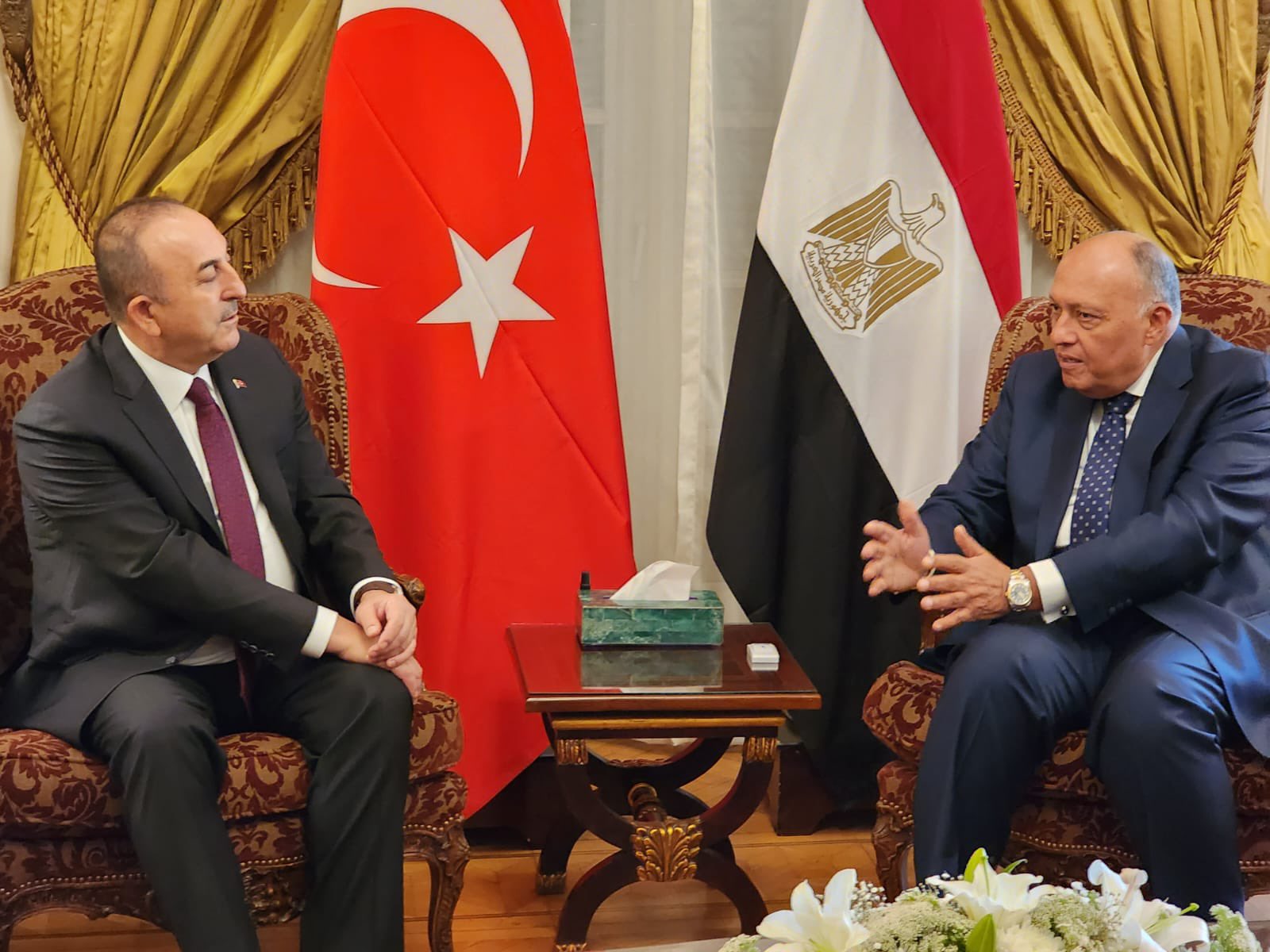 مباحثات مصرية تركية في القاهرة برئاسة شكري وأوغلو