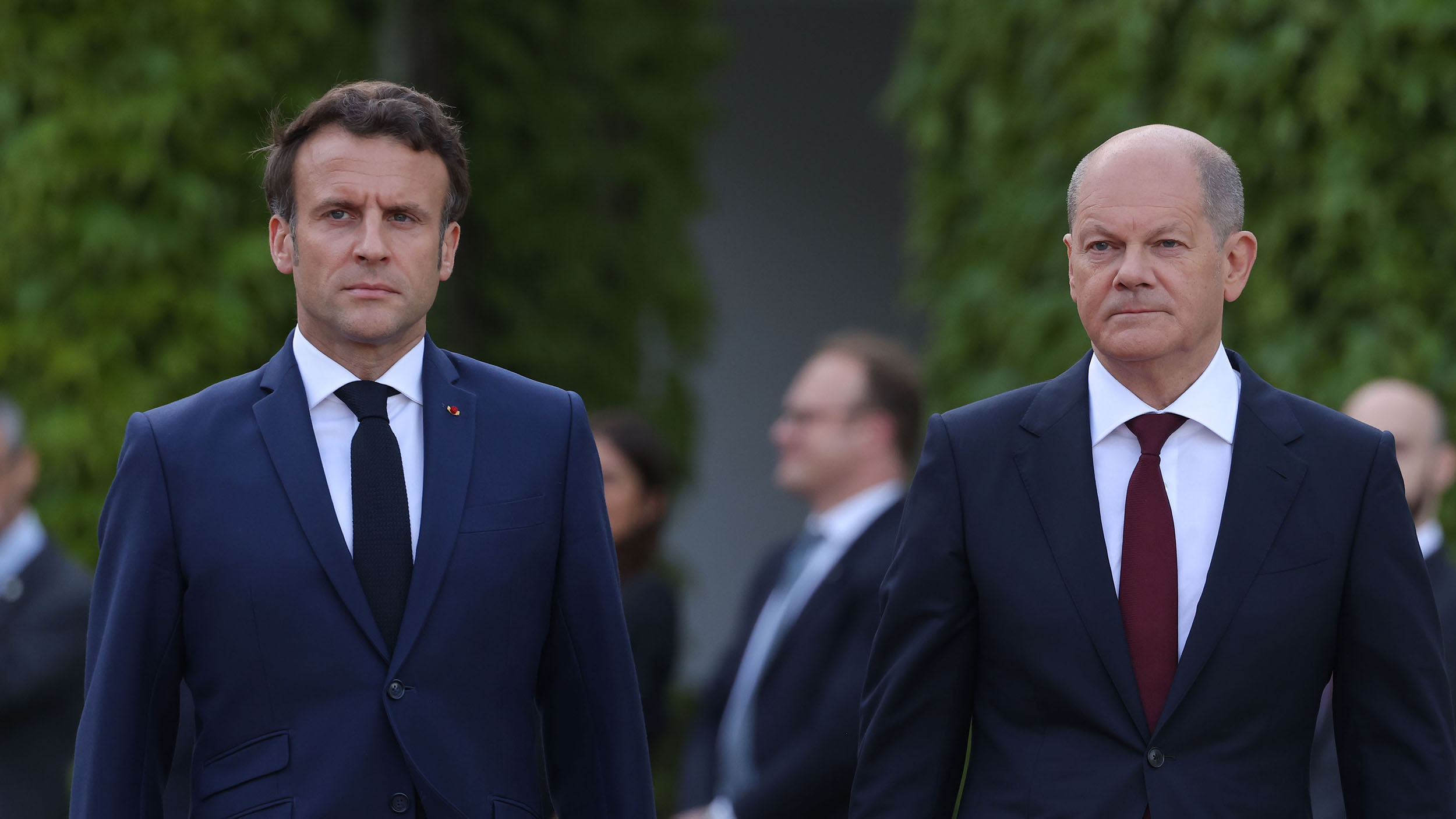الخلافات «الفرنسية-الألمانية» تلقي بظلالها على قمة الاتحاد الأوروبي