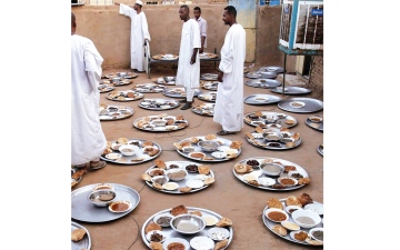 الصورة: الصورة: السودان.. قطع الطريق لإكرام العابرين
