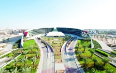الصورة: الصورة: جامعة الإمارات تطلق 104 مشاريع بحثية ضمن مبادرات عام الاستدامة