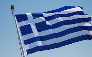 اليونان تطلب قروضا إضافية بقيمة 5 مليارات يورو