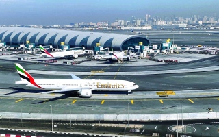 الصورة: الصورة: 16700 رحلة بين دبي و22 مطاراً هندياً خلال الصيف