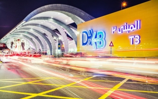 الصورة: الصورة: مطارات دبي تستقبل 200 ألف مسافر في 24 ساعة