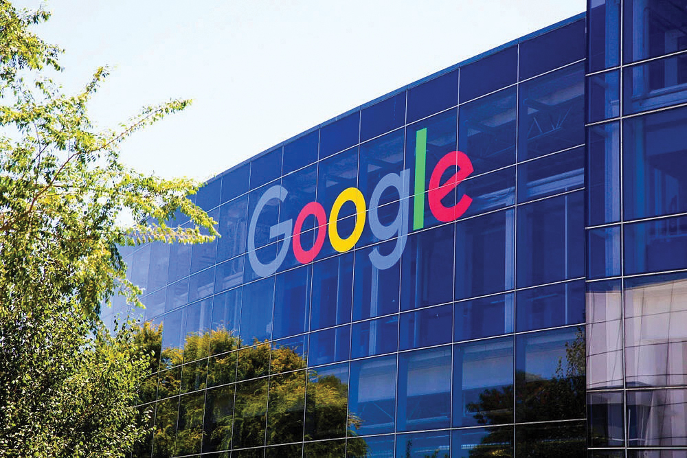 إيرادات «ألفابت» ترتفع إلى 69.8 مليار دولار رغم تراجع إعلانات «جوجل»
