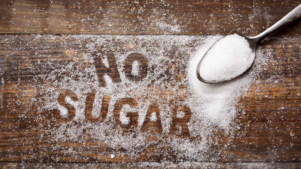 ماذا يحدث للجسم عند اتباع نظام غذائي بدون سكر؟