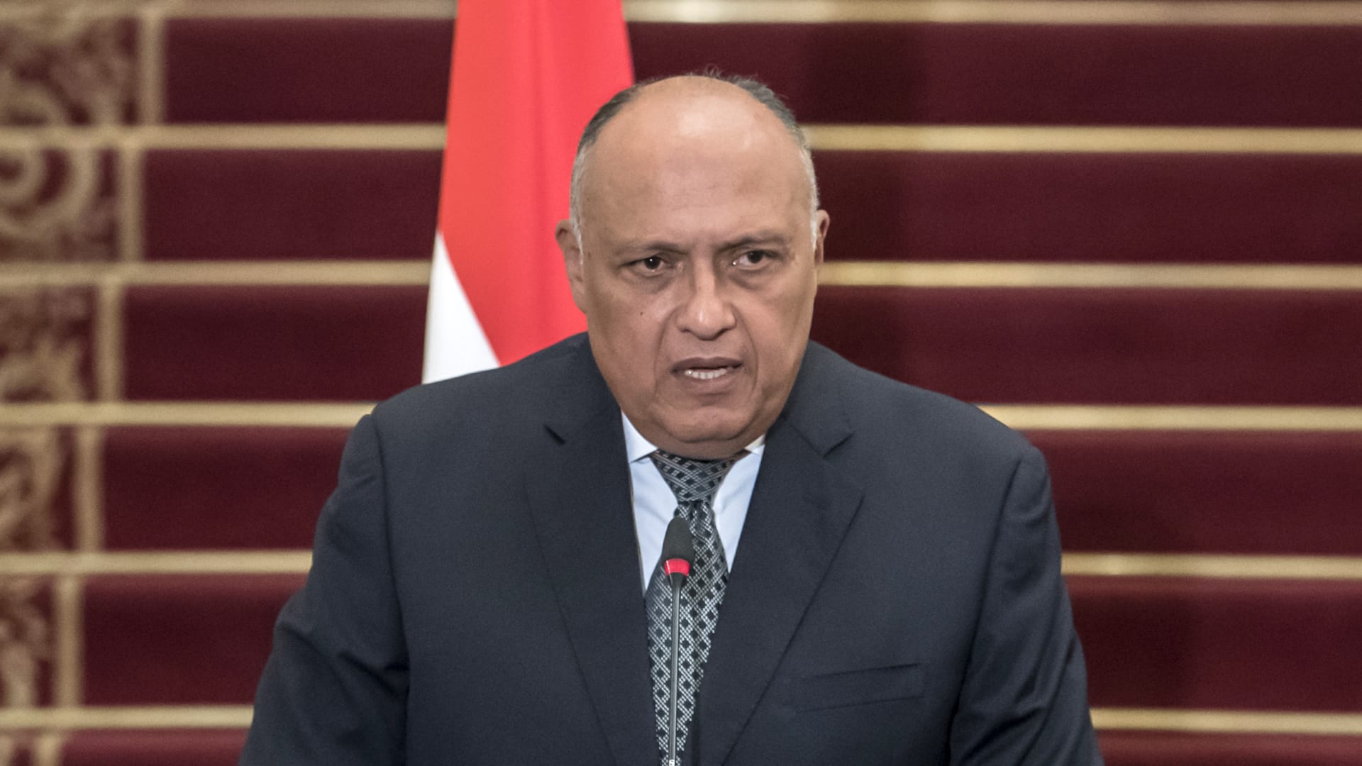 شكري: مصر لا تؤمن بحل عسكري في السودان