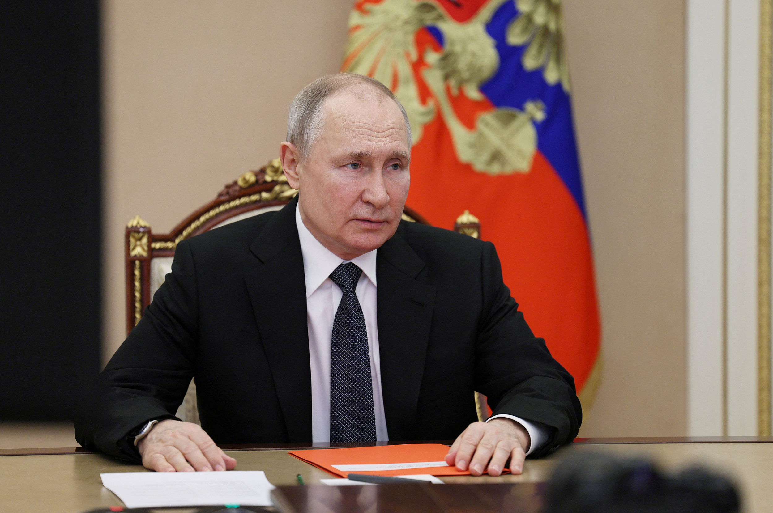 بوتين يستثني دولاً «صديقة» من حظر روسي لبيع النفط