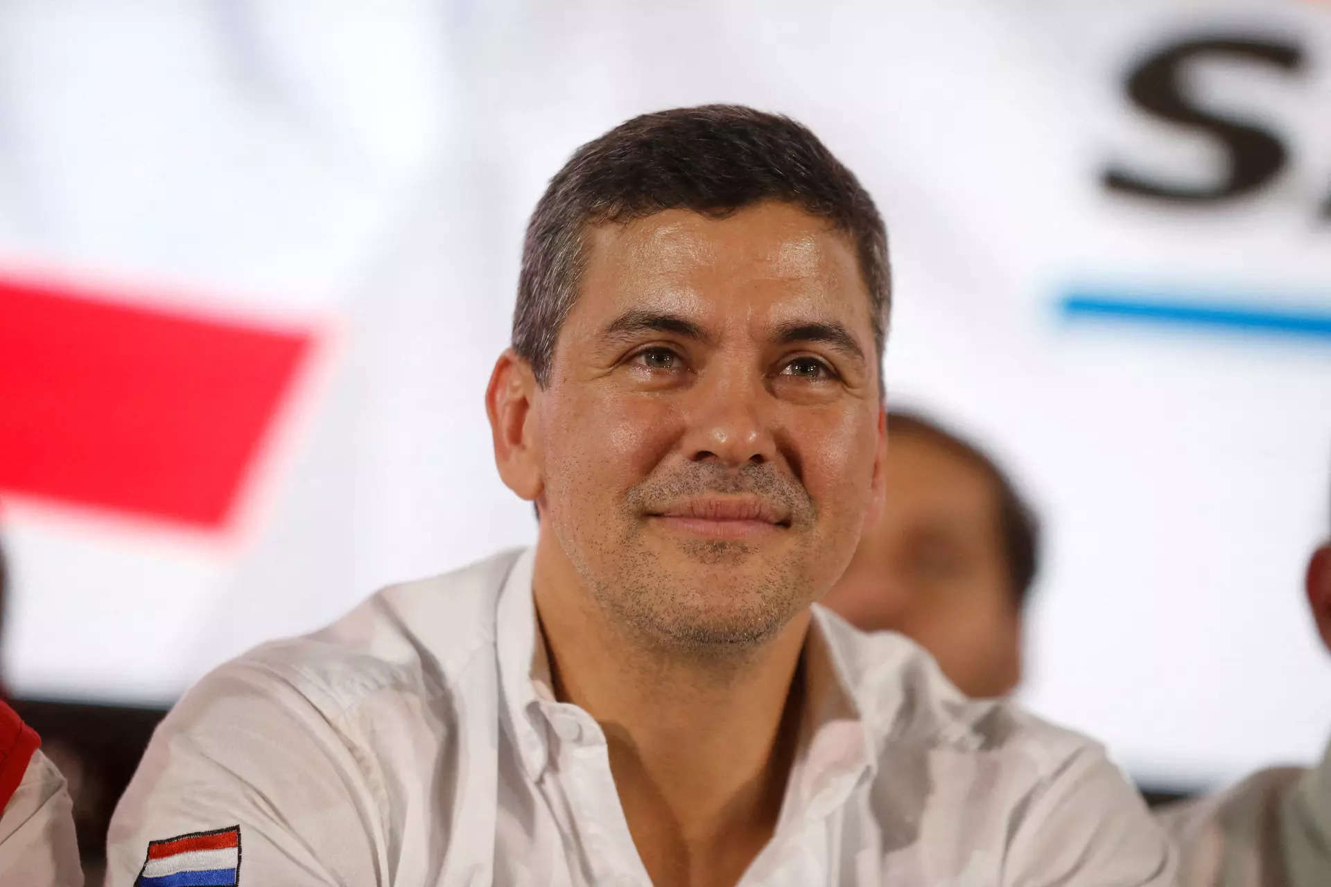 انتخاب سانتياغو بينيا رئيساً جديداً لباراغواي