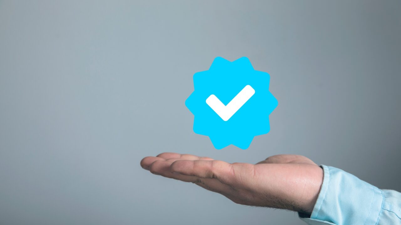 تويتر تتيح ميزة لأصحاب علامة التوثيق الزرقاء