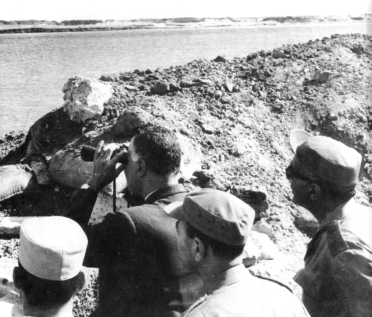 الصورة : 1967 الرئيس المصري جمال عبد الناصر يعلن إغلاق خليج العقبة بوجه الملاحة الإسرائيلية.