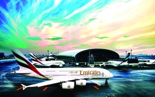 الصورة: الصورة: 97.2 ألف رحلة عبر مطارات الإمارات في 4 أشهر بنمو 28.8 %