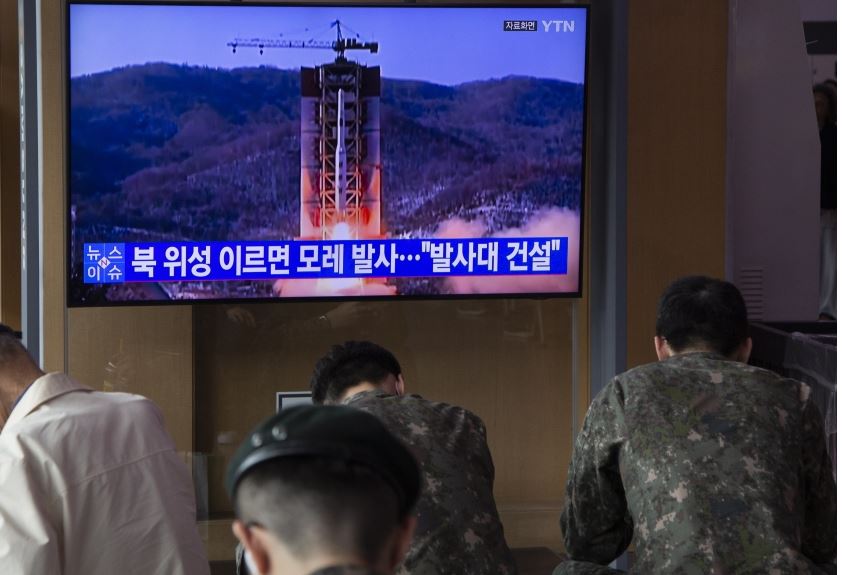 سيول: كوريا الشمالية أطلقت صاروخاً فضائياً