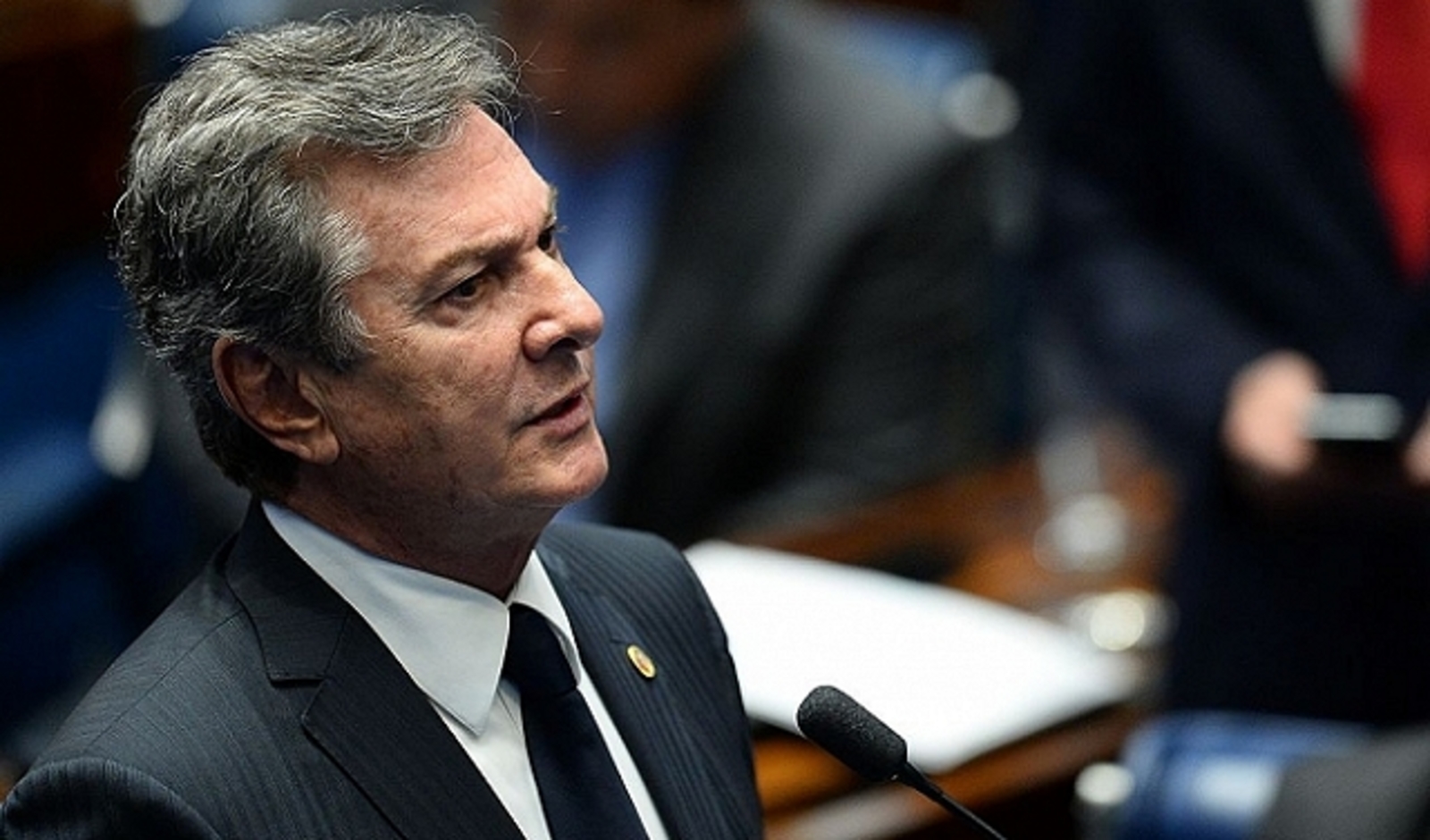 الحكم بسجن الرئيس البرازيلي الأسبق فرناندو 9 سنوات بتهم فساد