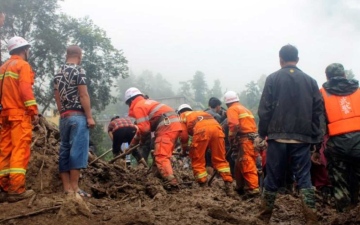 الصورة: الصورة: مصرع 19 شخصاً بانهيار أرضي في الصين