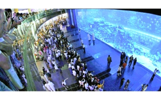 «دبي مول» أجمل مركز تسوّق في العالم