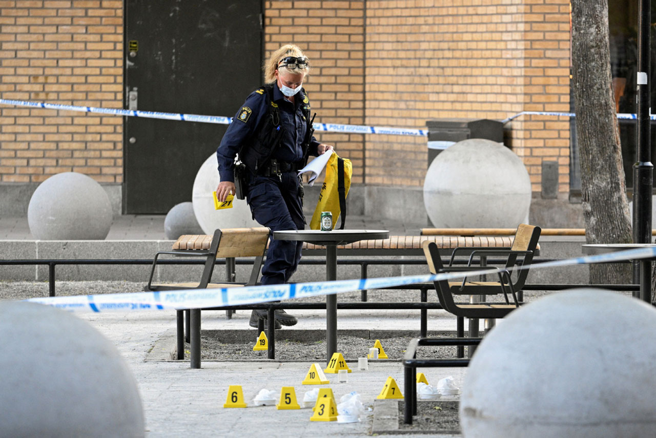 مقتل شخص وإصابة ثلاثة في إطلاق نار في السويد