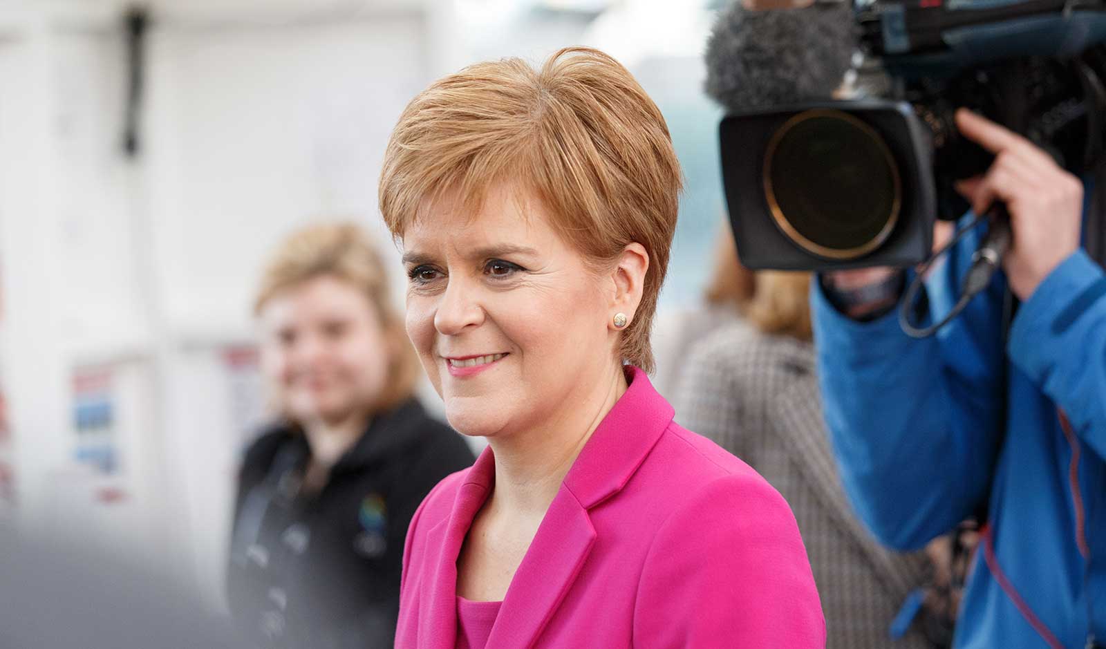 إطلاق سراح زعيمة اسكتلندا السابقة