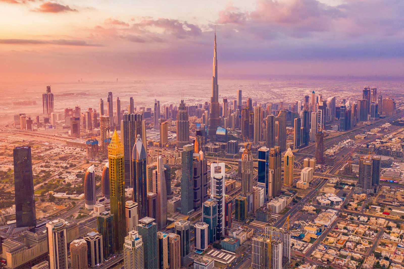28 شركة إماراتية على قائمة فوربس الشرق الأوسط لأقوى «100» في المنطقة 2023